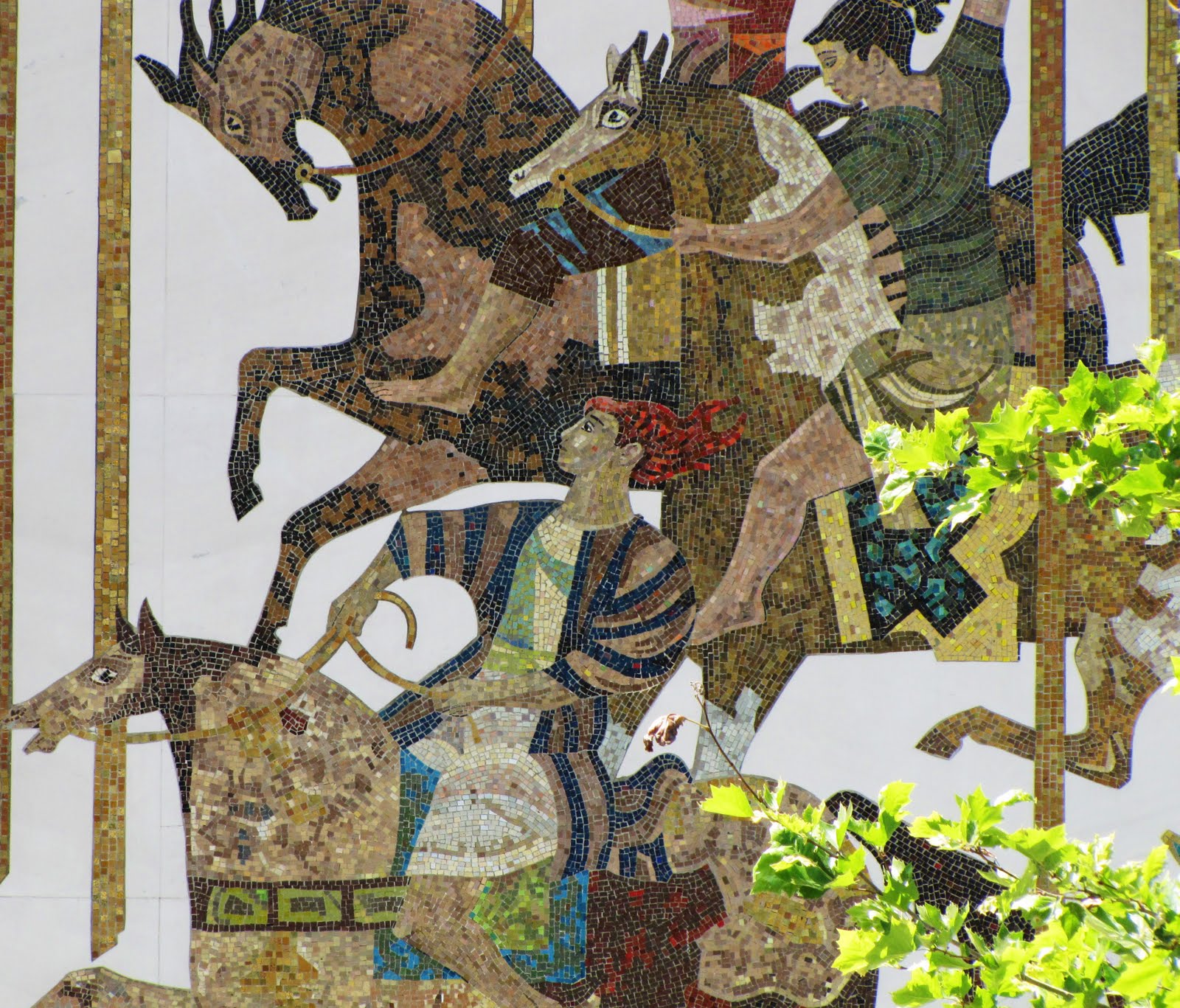 Millard Sheets Studio and Ravenna Mosaic Company, mosaic for Home Savings, Arcadia, 1959-1960. Image courtesy of M. Danko.